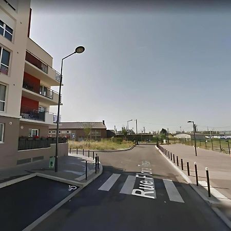 Live Like A Local Stylish 2Br With Balcony & Parking Apartamento Saint-Denis-en-Margeride Exterior foto